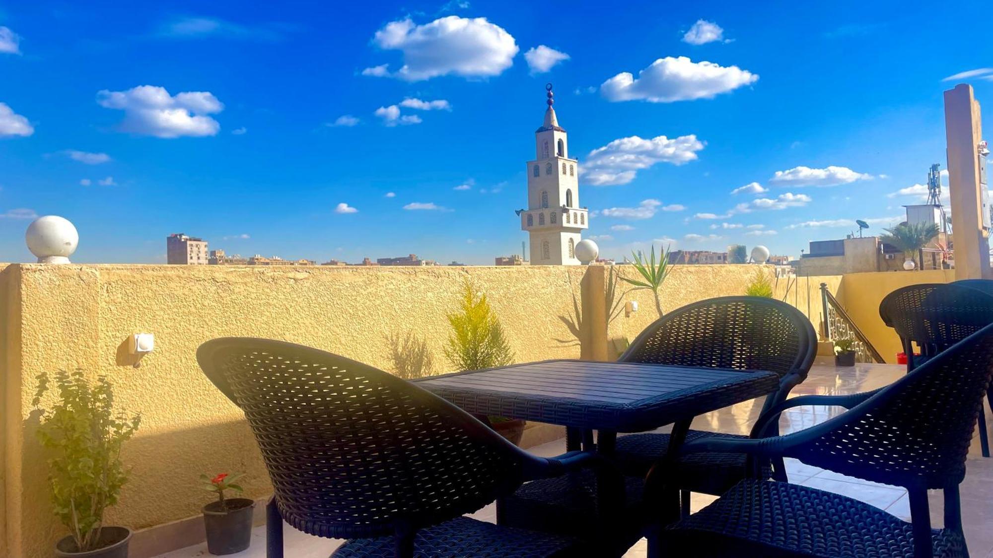 Sami Holiday Inn - Pyramids View Rooftop Al Kawm al Akhdar Εξωτερικό φωτογραφία