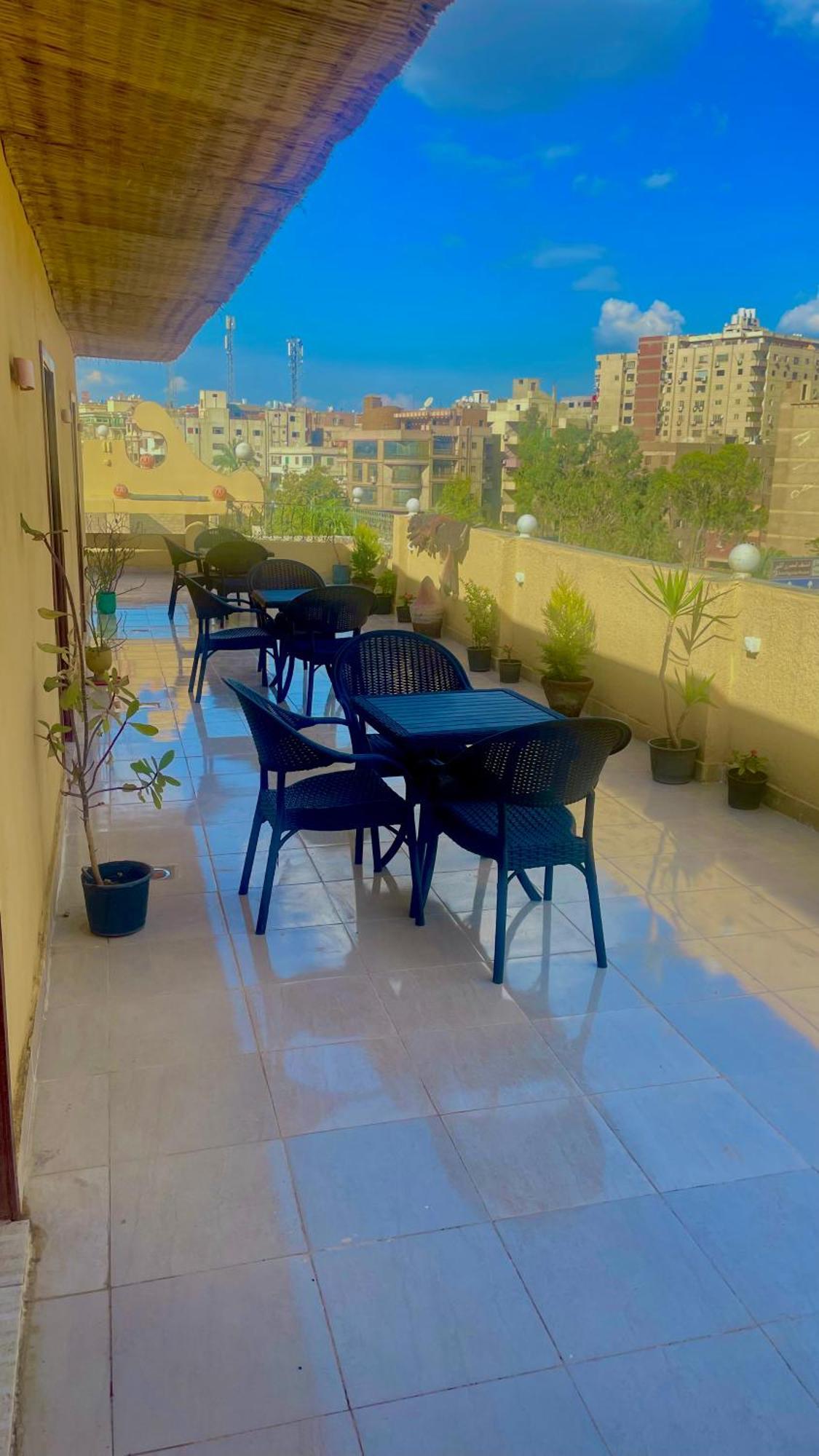 Sami Holiday Inn - Pyramids View Rooftop Al Kawm al Akhdar Εξωτερικό φωτογραφία