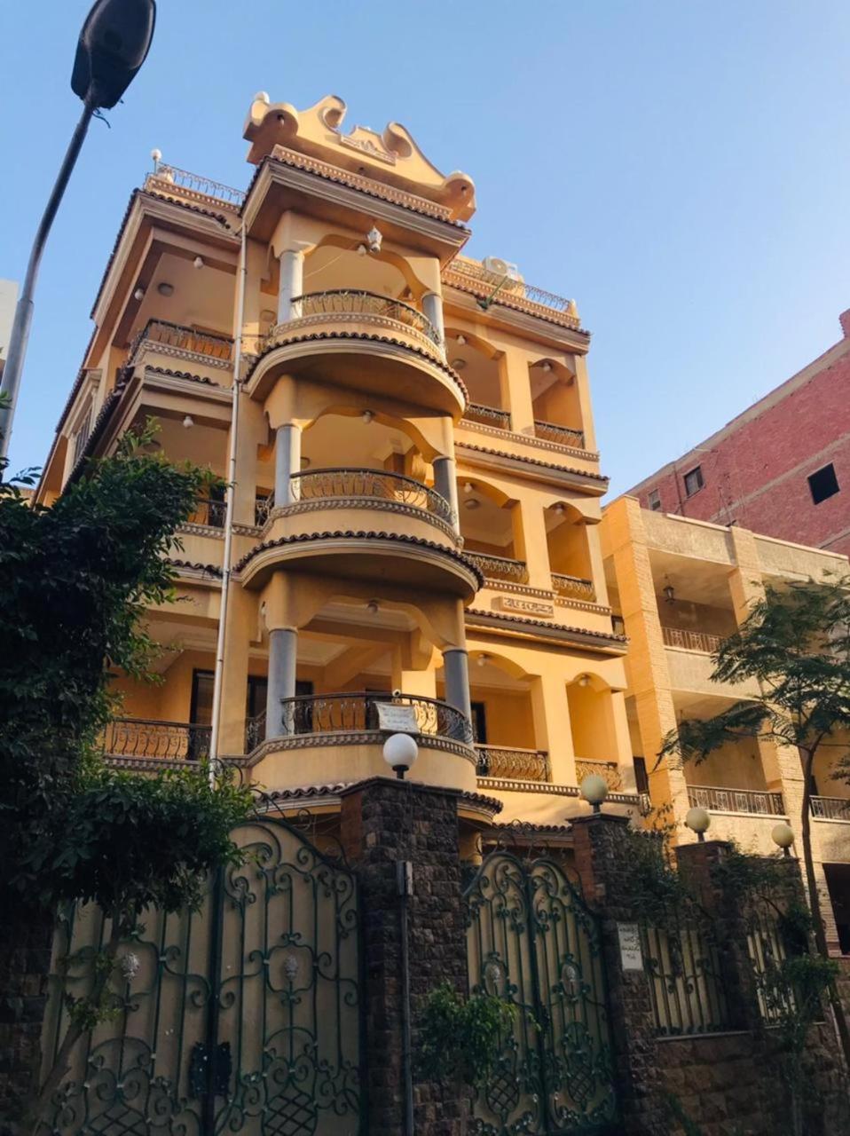 Sami Holiday Inn - Pyramids View Rooftop Al Kawm al Akhdar Εξωτερικό φωτογραφία