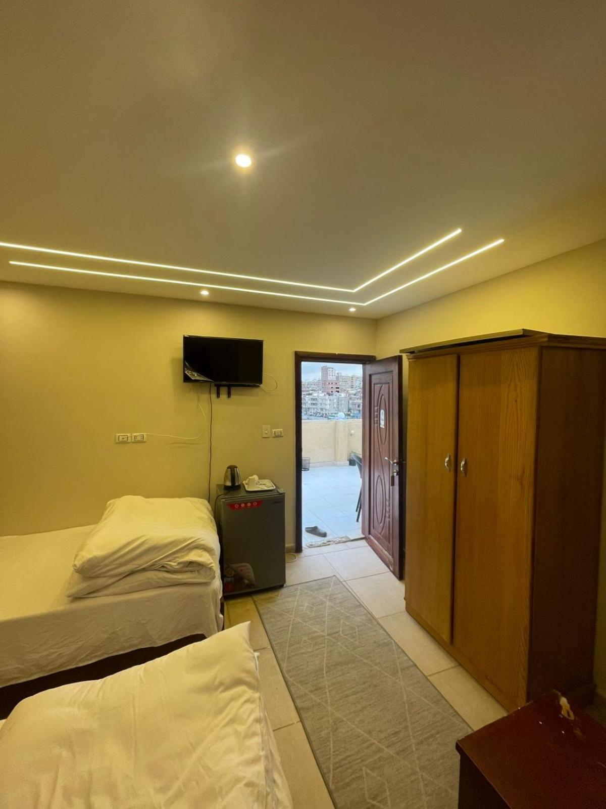Sami Holiday Inn - Pyramids View Rooftop Al Kawm al Akhdar Εξωτερικό φωτογραφία
